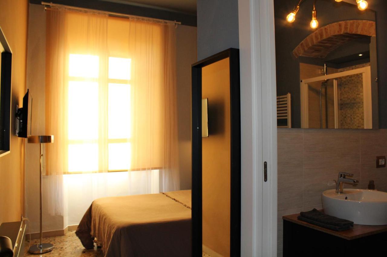 Al 28 B&B Portoferraio Bagian luar foto
